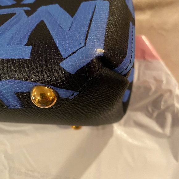 Gently used Burberry Graffiti bag - Picture 12 of 12